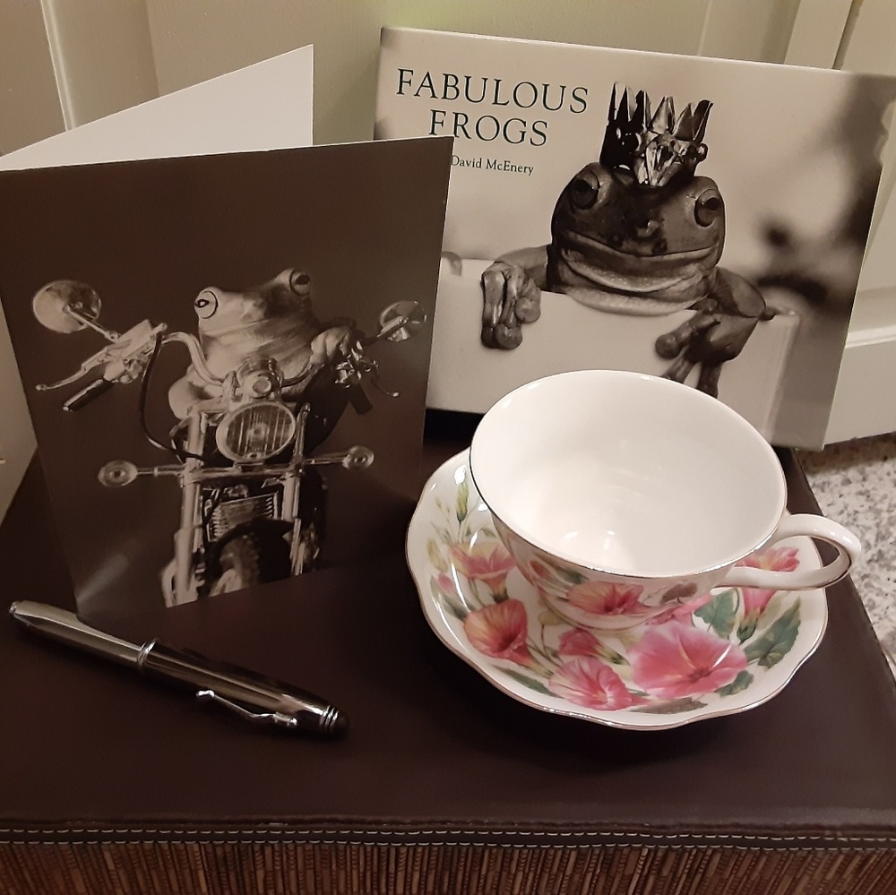 Fabulous Frogs Note Cards